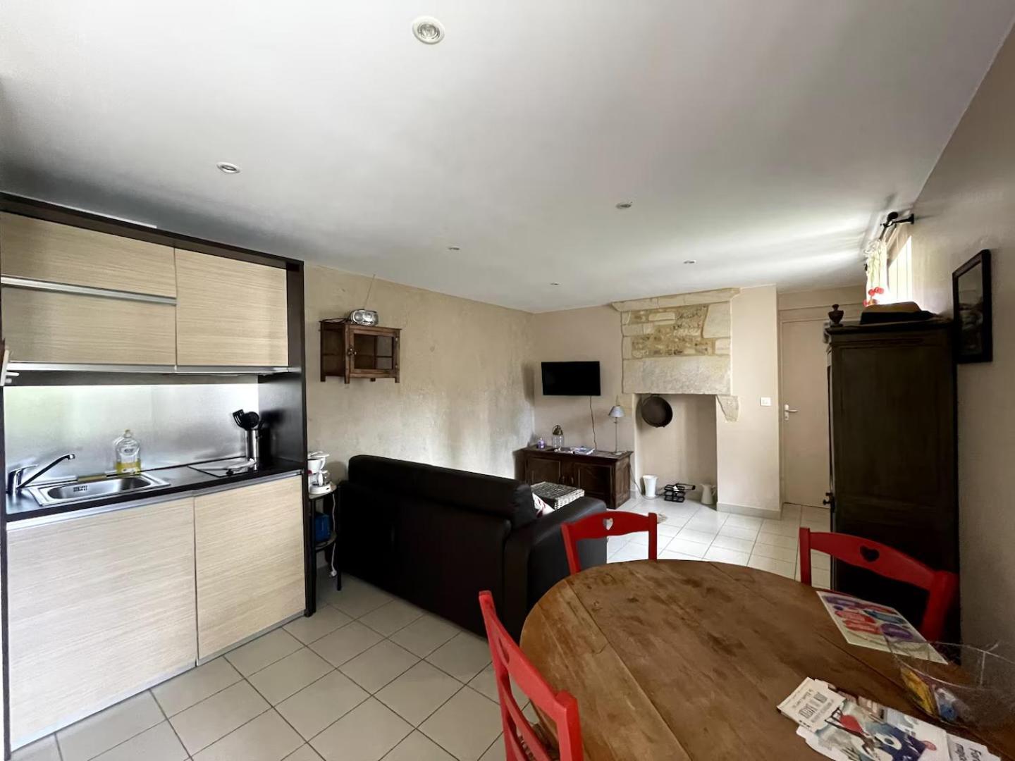 Apt Duplex Ou Plain Pied Tout Confort Plein Centre Ville Bayeux Proche Commerces, Restaurants, Avec Terrasse Privative Ou Jardin Commun Amenage Clos, Parking Gratuit A Proximite, Proche Plages Du Debarquement Exterior photo