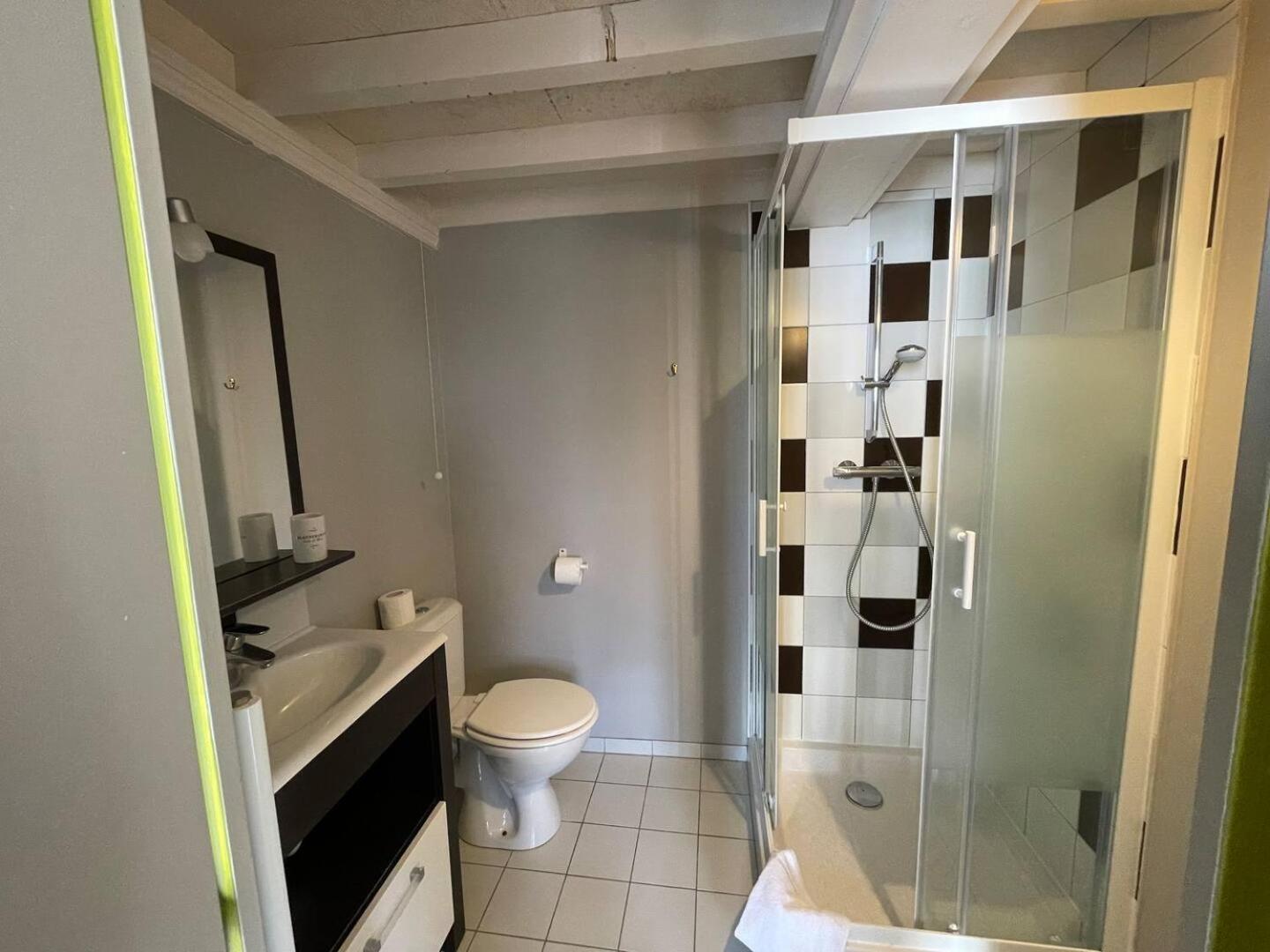 Apt Duplex Ou Plain Pied Tout Confort Plein Centre Ville Bayeux Proche Commerces, Restaurants, Avec Terrasse Privative Ou Jardin Commun Amenage Clos, Parking Gratuit A Proximite, Proche Plages Du Debarquement Exterior photo
